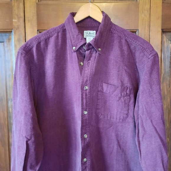 L.L. Bean 100% cotton burgundy flannel button down shirt 0 WU88 size large - Picture 2 of 10